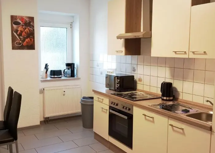 Ferien- Und Monteurswohnung Reinsdorf - Raum Halle Saale Daire Goerzig